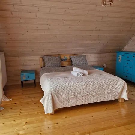 Domek alpejski W Górach Naprawa