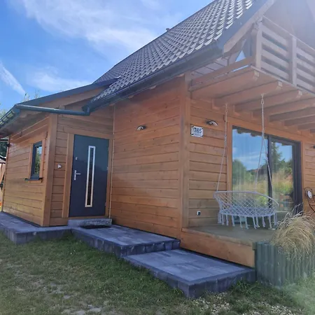 Domek alpejski W Górach Naprawa